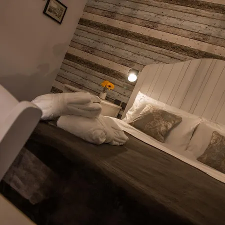 Oda ve Kahvaltı Bb De Rohan