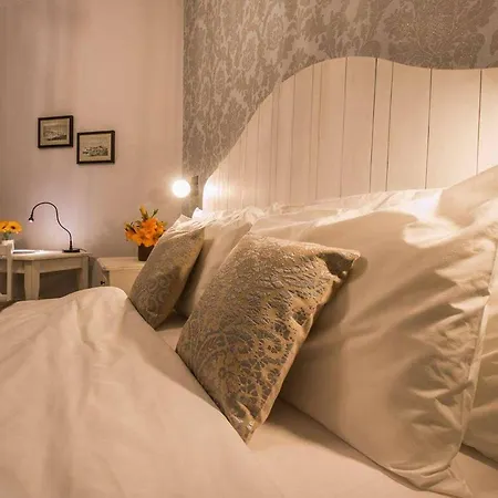 Bed & Breakfast Bb De Rohan