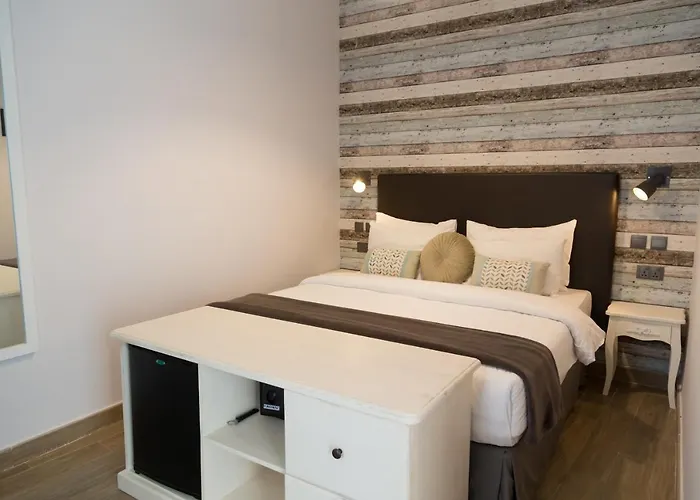 Bb De Rohan B&B Żebbuġ